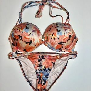 Never Worn Victoria Secret Bikini